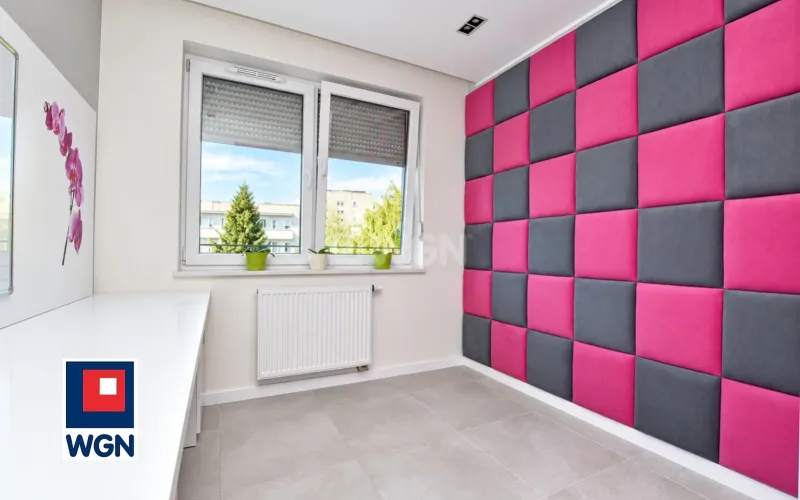 Mieszkanie na  wynajem Inowrocław - Solankowa Aleja - 3 Pokojowy Apartament blisko 70m2 w bloku z Windą,  - Miejscem w Hali garażowej i komórką lokatorską w Najlepszej Lokalizacji Inowrocławia 150 metrów od Parku Solankowego